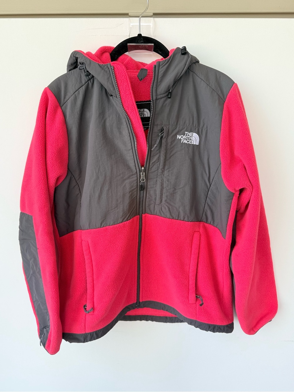 The North Face Women's Denali Hooded Fleece Jacket in pink and gray size medium
